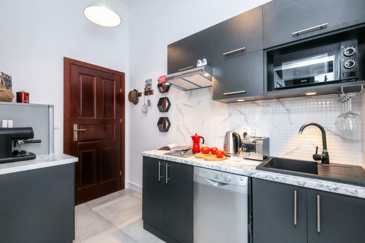 Berg Apartament Red Obok Starego Miasta Gdansk Luaran gambar