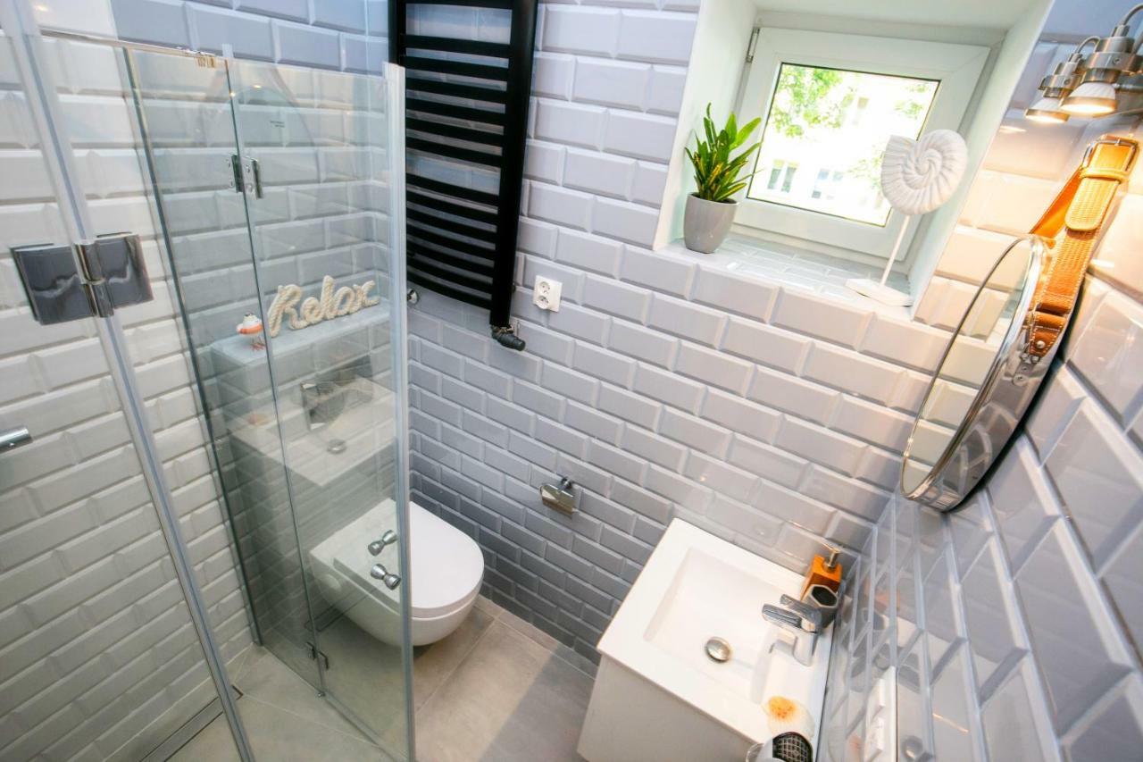 Berg Apartament Red Obok Starego Miasta Gdansk Luaran gambar