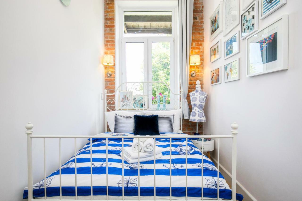 Berg Apartament Red Obok Starego Miasta Gdansk Luaran gambar
